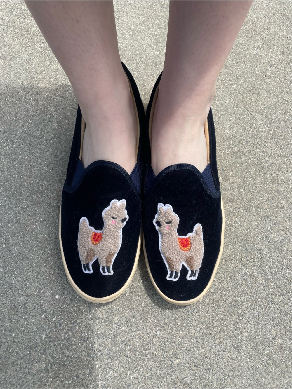 Soludos anthropology BlueVelvet Slip-On Mules with Embroidered Llama